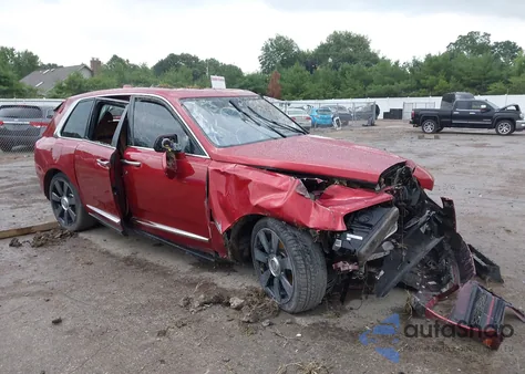 2019 Rolls-Royce Cullinan z USA, uszkodzony, nr VIN SLA689X50KU114267